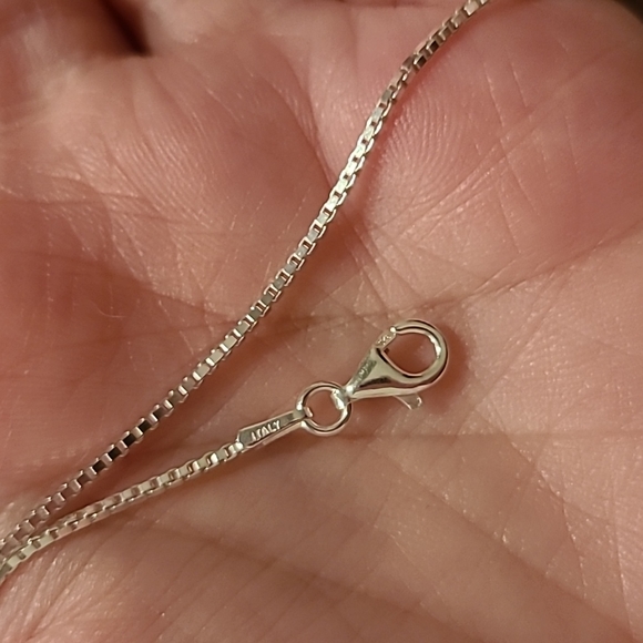 Tree of life sterling silver necklace - Picture 3 of 4